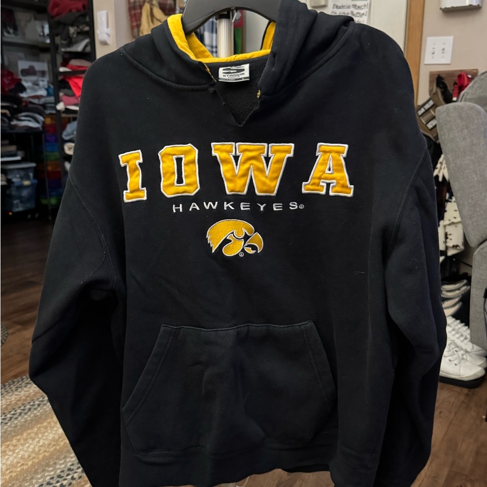 Stadium Athletics Black and Yellow Iowa Hawkeyes Hoodie